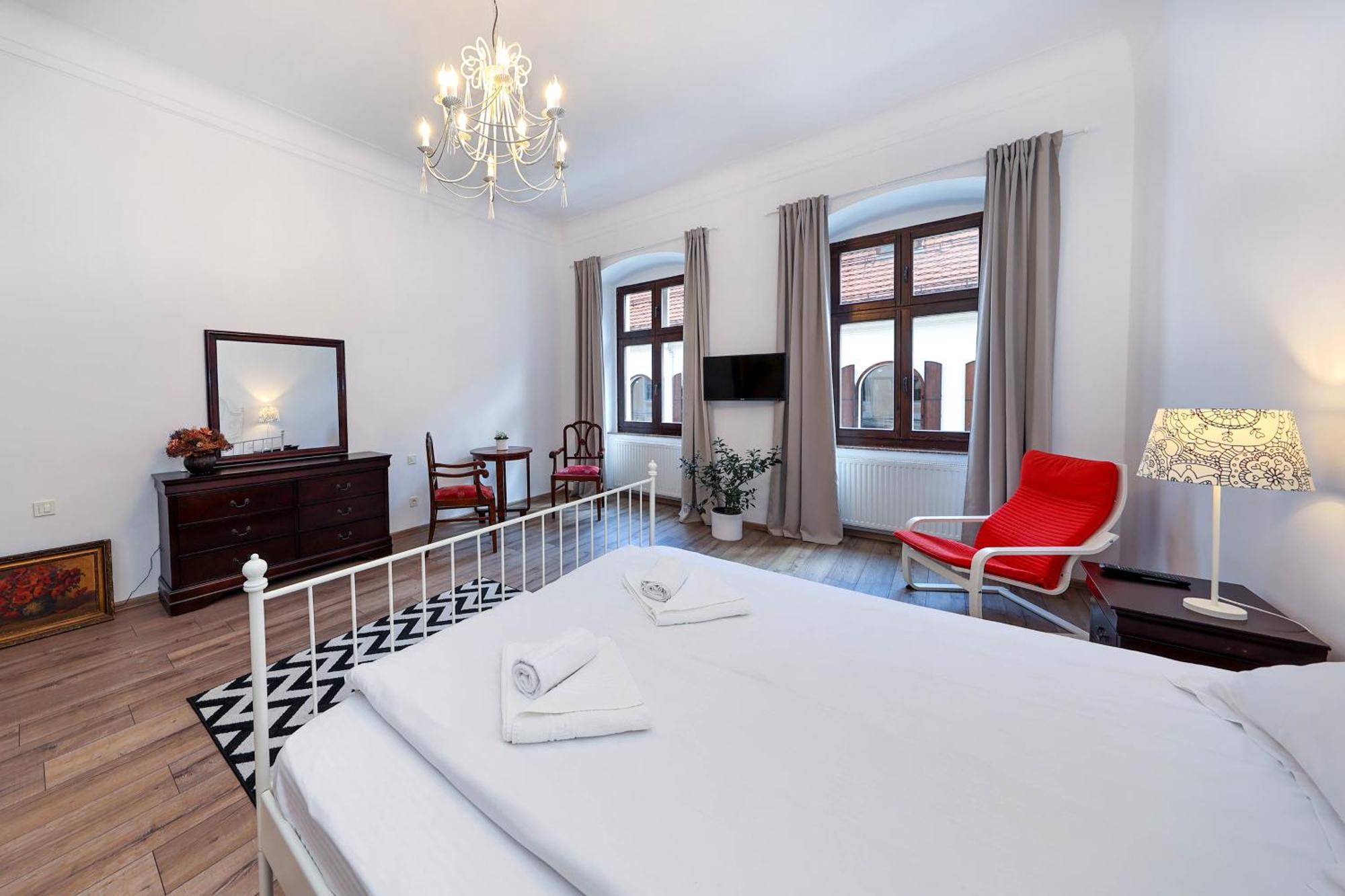 Hirscher Apartments Брашов Екстер'єр фото
