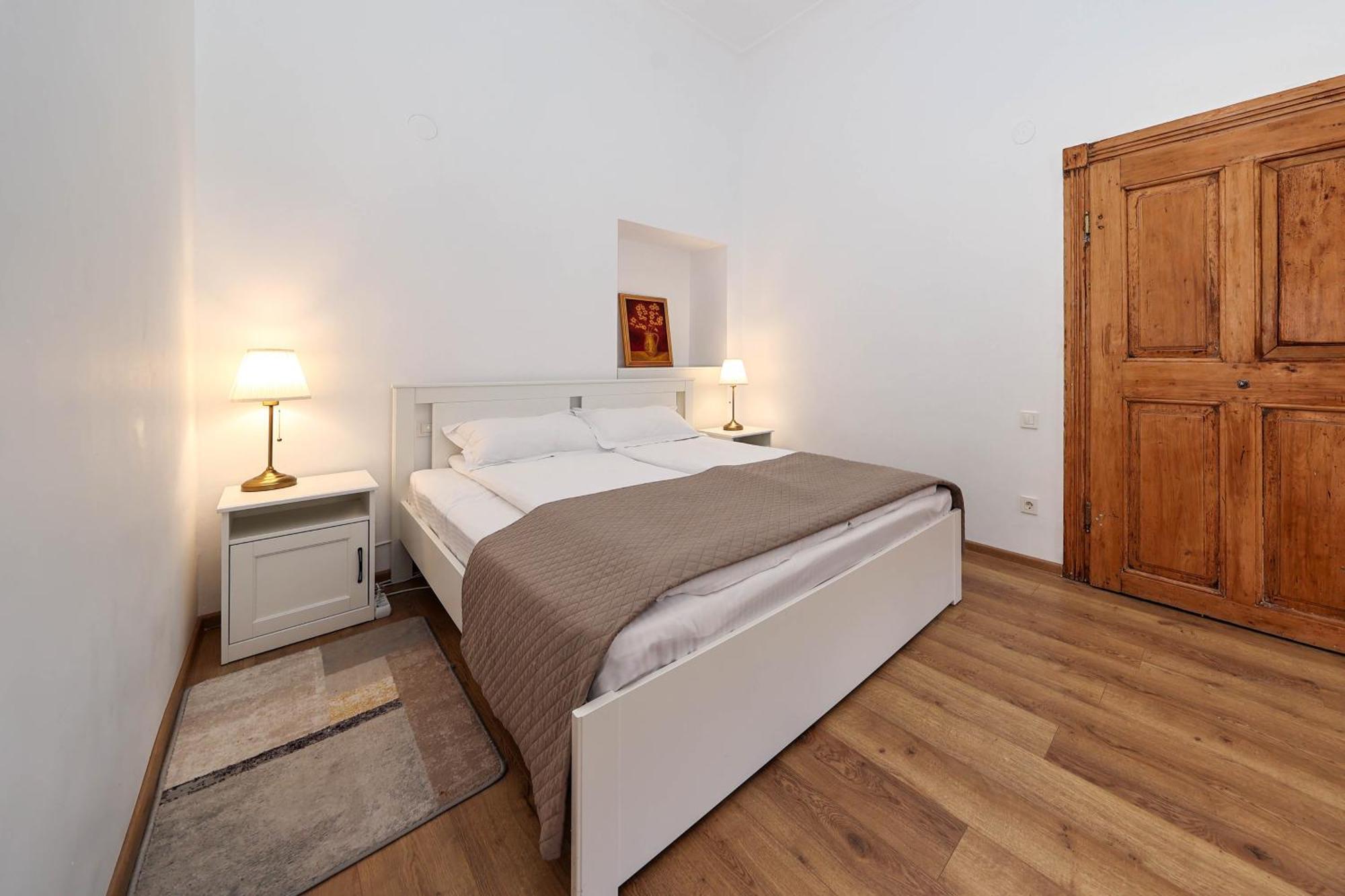 Hirscher Apartments Брашов Екстер'єр фото